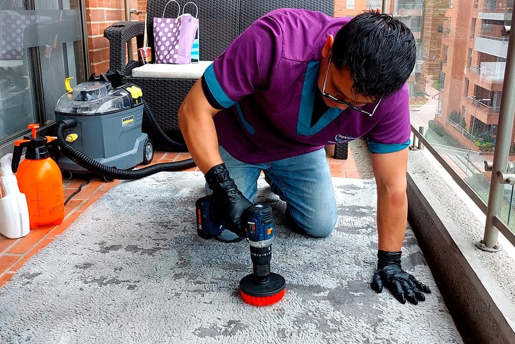 Servicios, lavado de tapetes